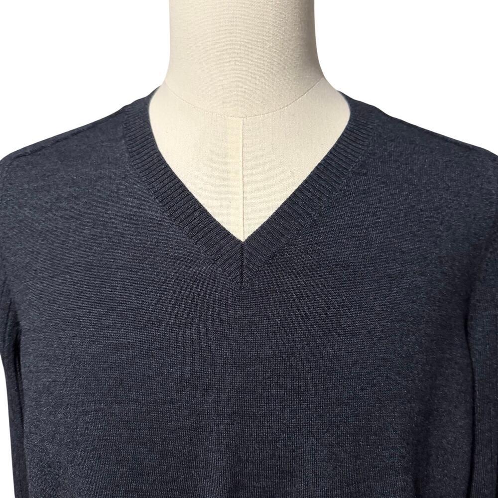 Banana Republic Men's Navy Blue V-Neck Sweater Sz L Preppy Layers Minimalist